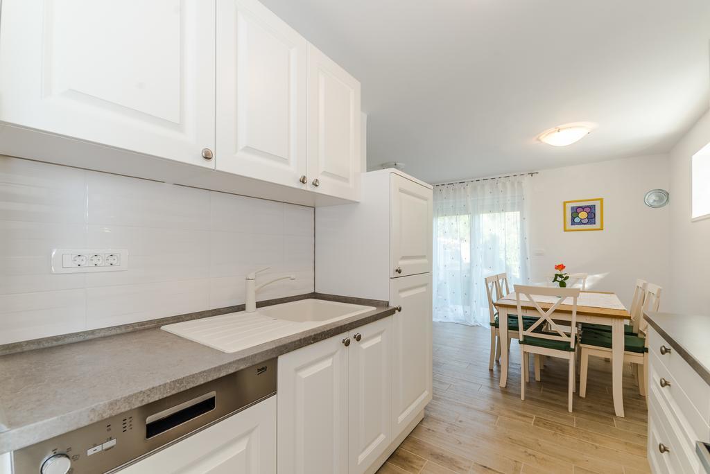 Apartment Robinson Podvrsje Екстериор снимка