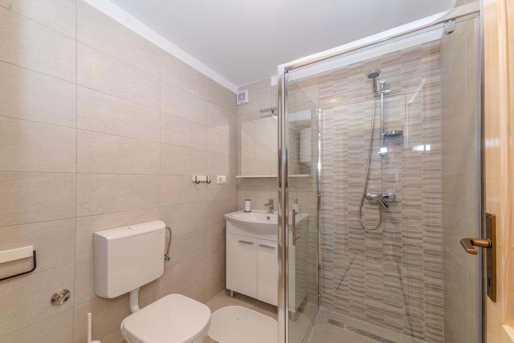 Apartment Robinson Podvrsje Екстериор снимка