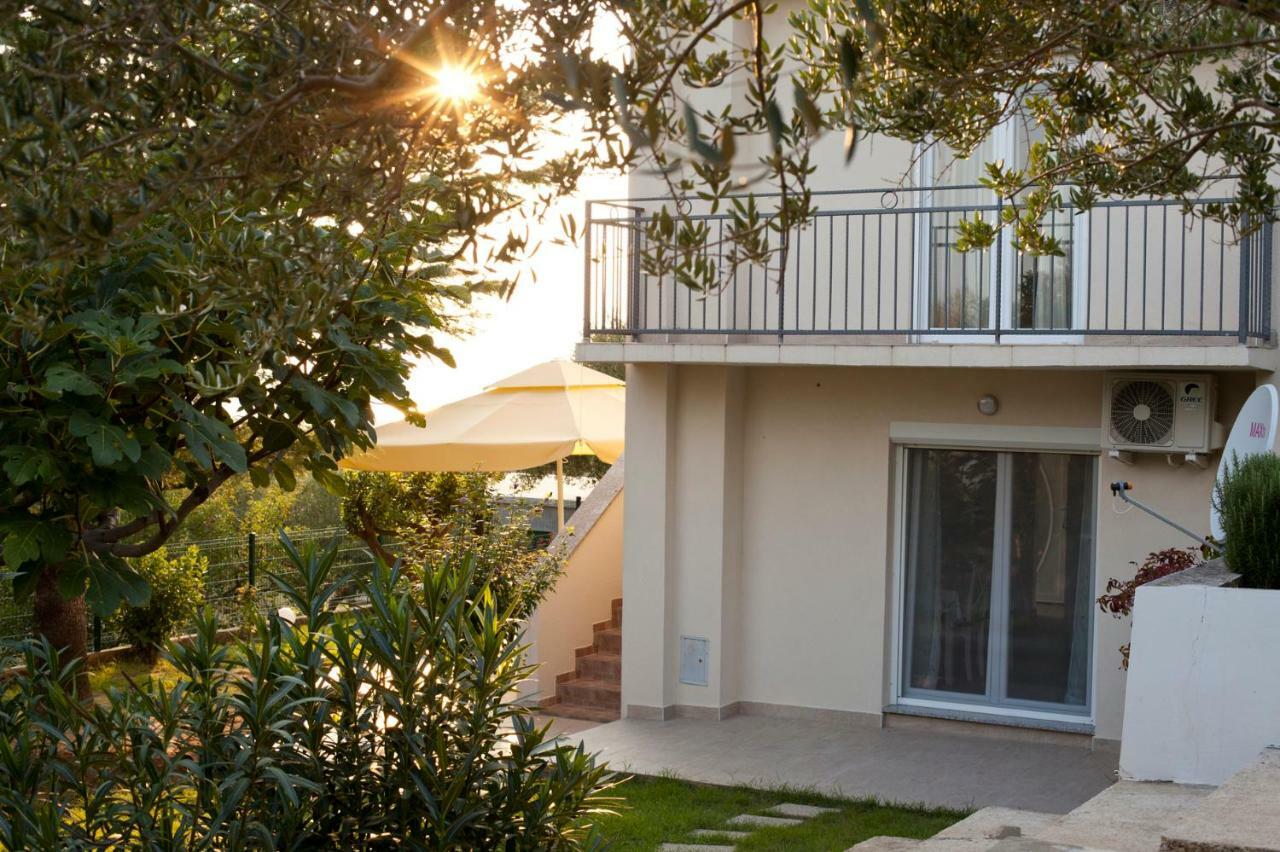 Apartment Robinson Podvrsje Екстериор снимка
