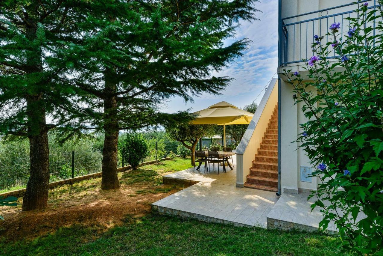 Apartment Robinson Podvrsje Екстериор снимка